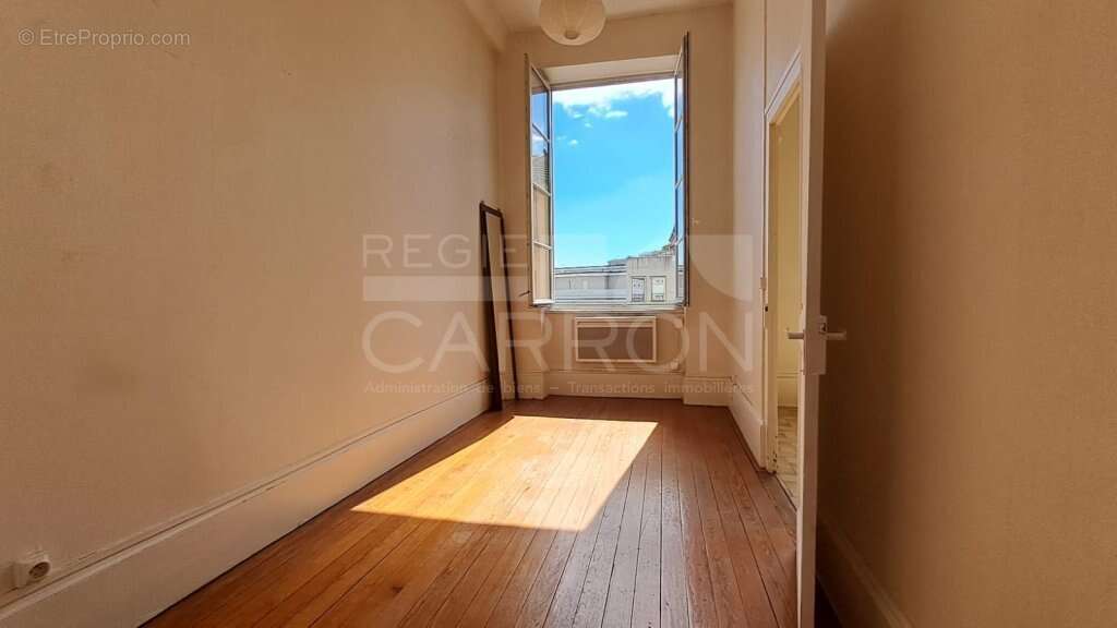 Appartement à LYON-4E