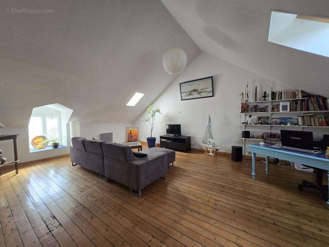 Maison à ARGENTON-SUR-CREUSE