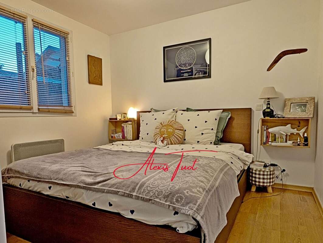 Maison à AMBARES-ET-LAGRAVE