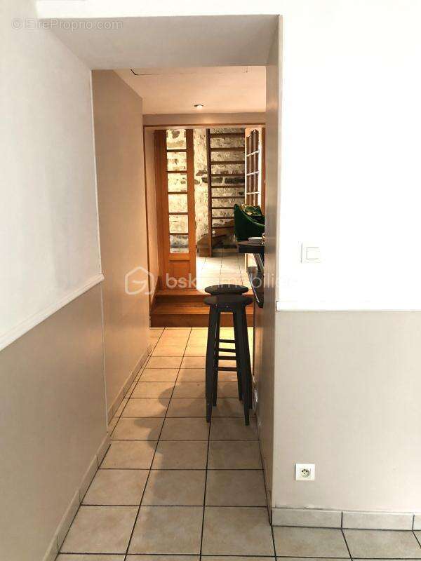 Maison en pierre de 5 pièces 97 m2 - photo 2
