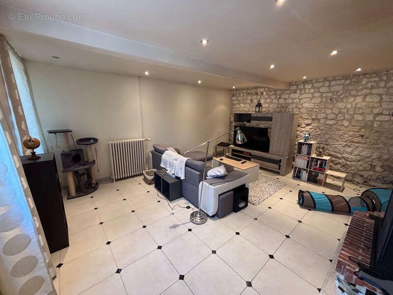 Maison à SAINT-MARTIN-DE-BOSCHERVILLE