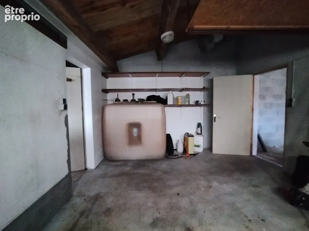 Pavillon 3 chambres avec dépendances en centre bourg - photo 10