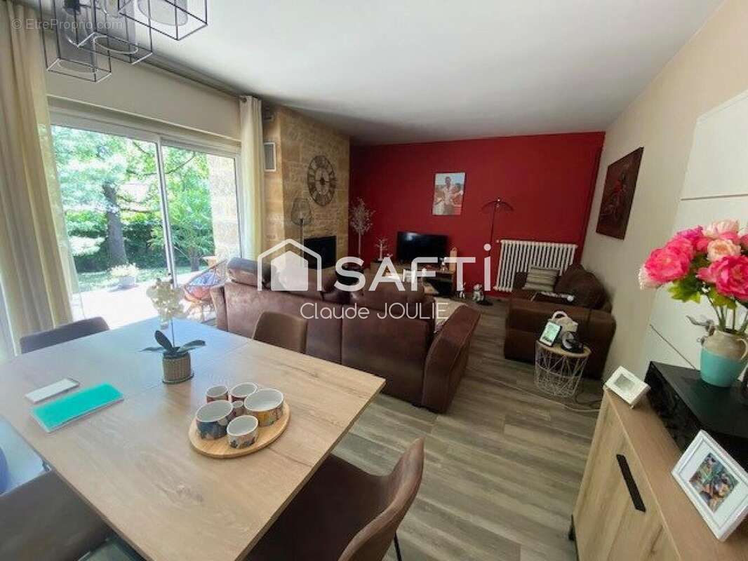Maison 131 m² à Toulonjac  - photo 2