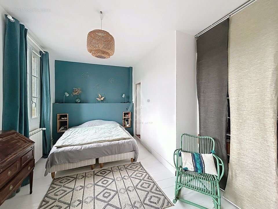 Maison à VAYRES