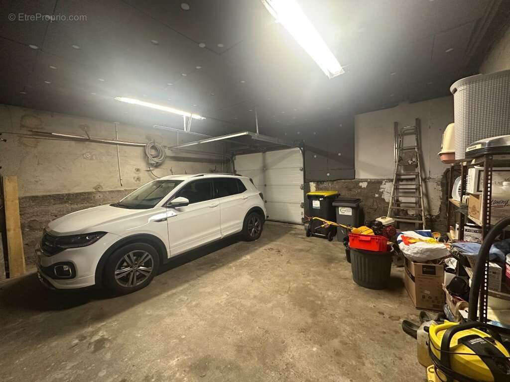 Appartement à PARAY-LE-MONIAL