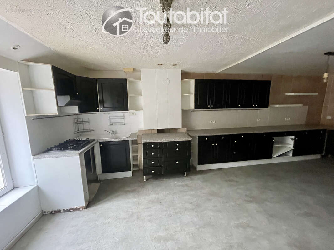 Appartement à CHARLEVILLE-MEZIERES