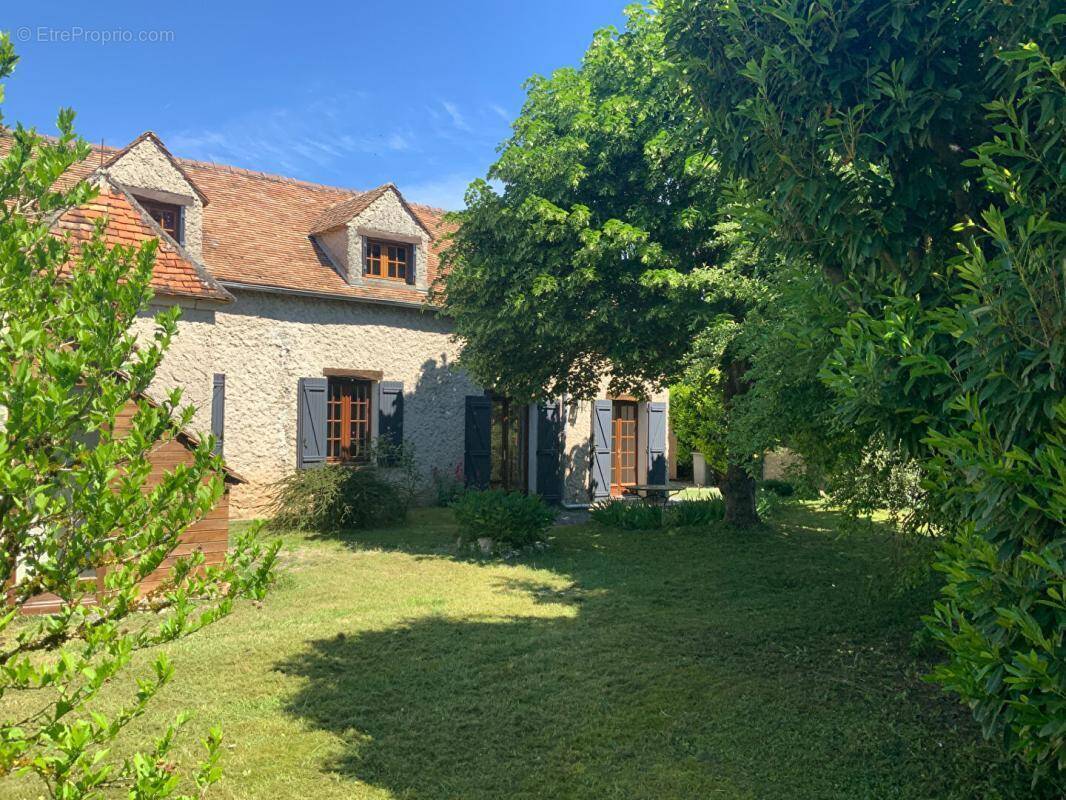 Maison à SALINS