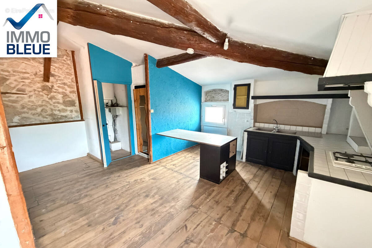Appartement à ROGNAC