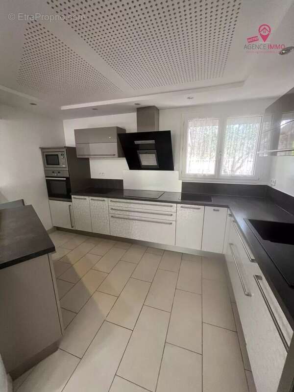 Appartement à VAULX-EN-VELIN