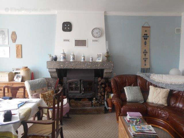 Maison à LE VIEUX-BOURG