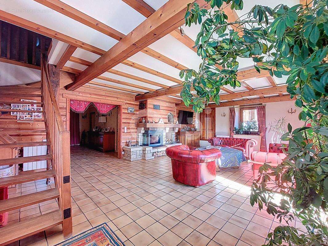 Maison à MERCURY
