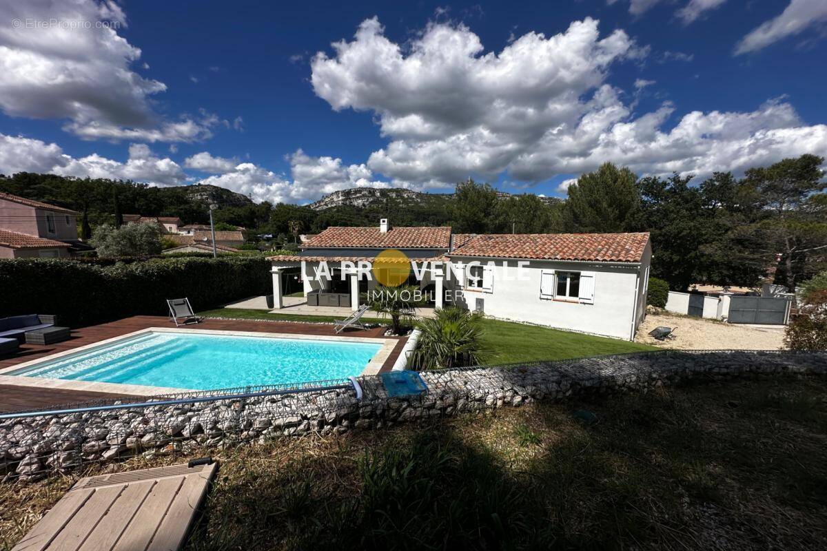 Maison à LA BOUILLADISSE