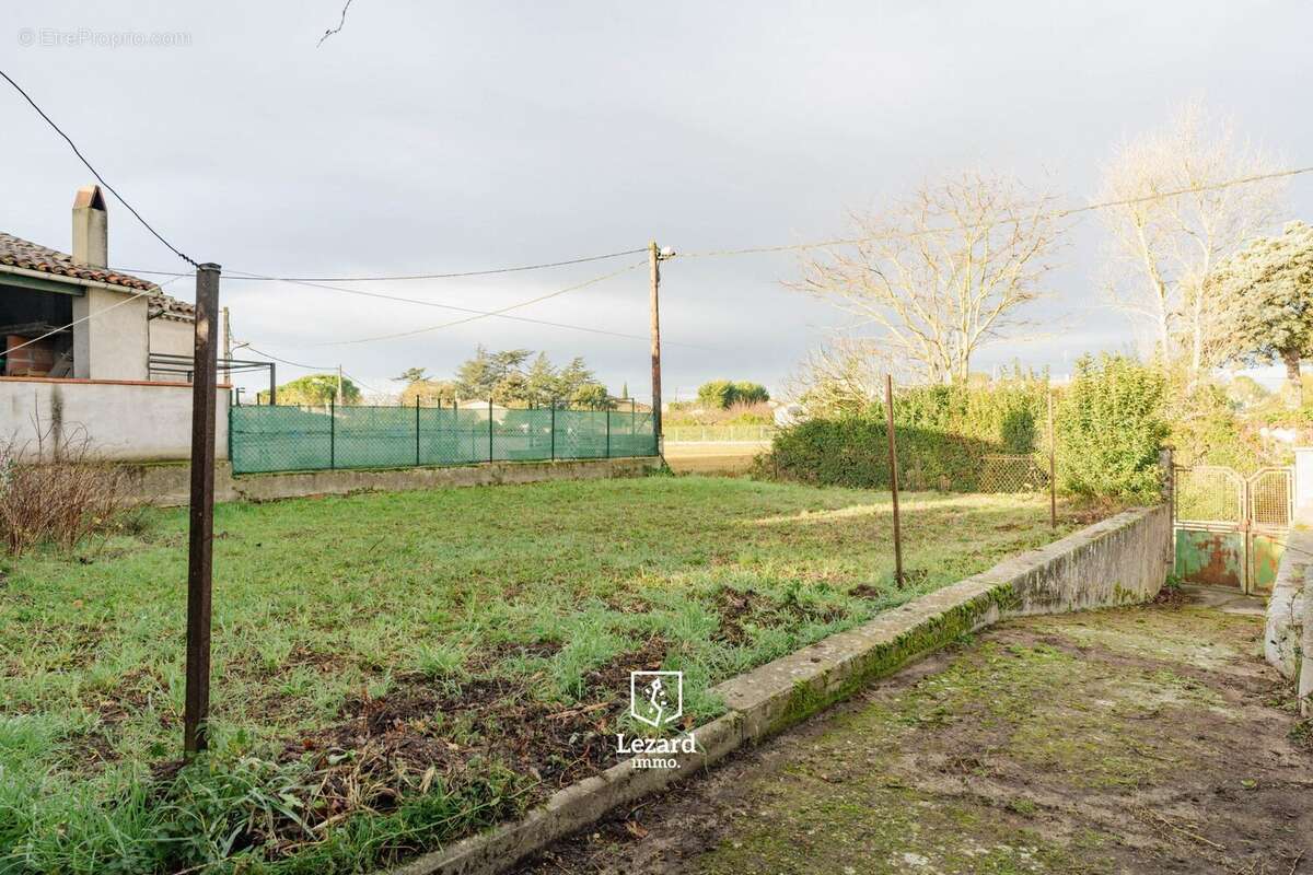Maison à LABASTIDE-D&#039;ANJOU