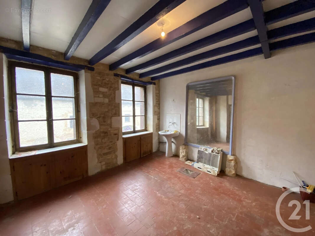 Maison 118 m² à Entrains-Sur-Nohain  - photo 3