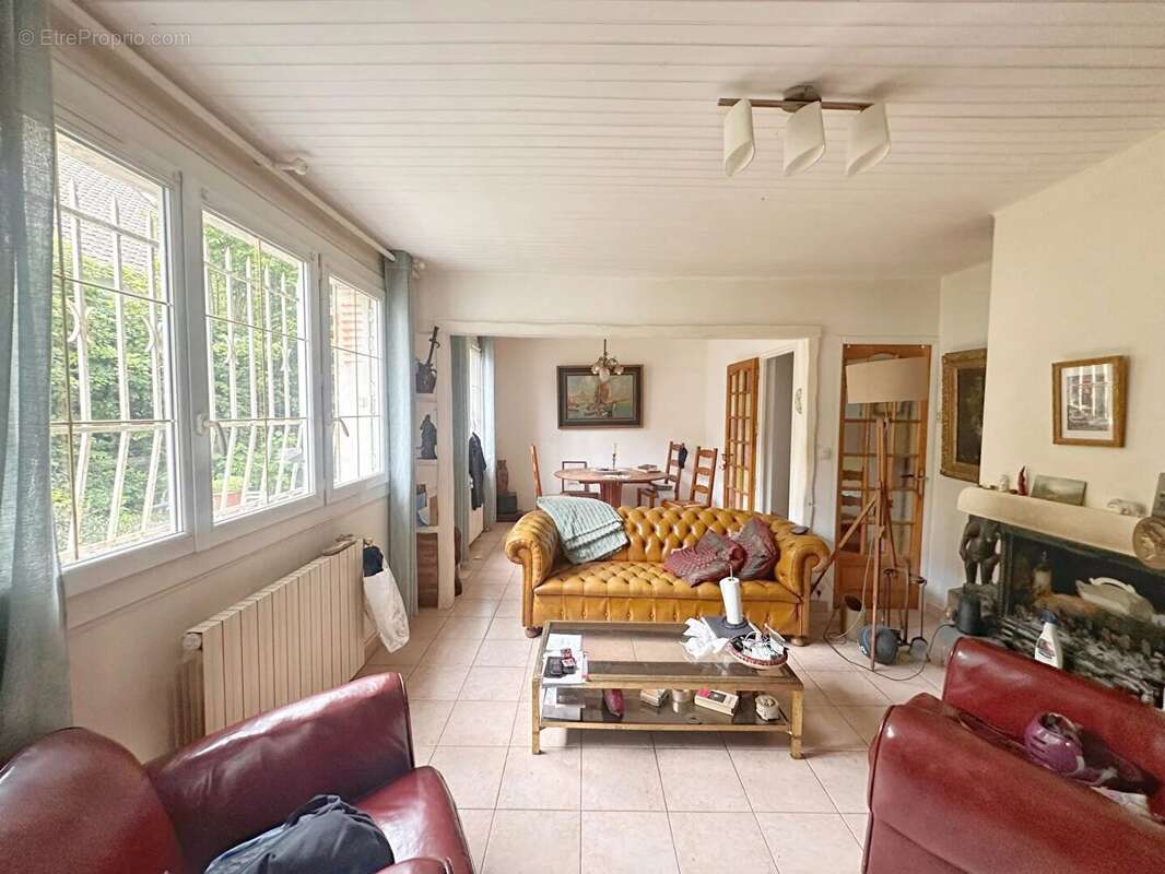 Maison à MONTMORENCY