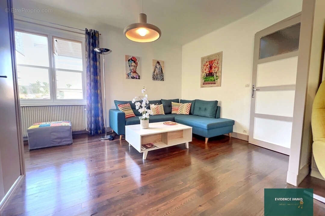 Maison à BOURGOIN-JALLIEU