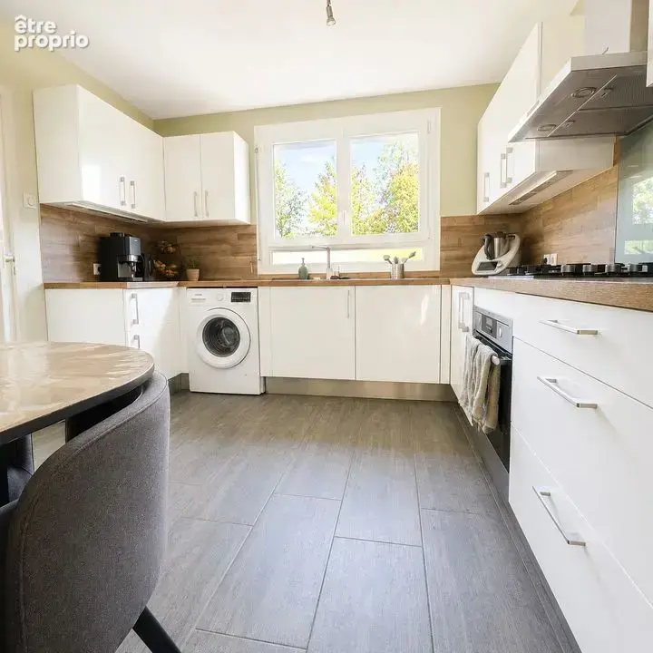 Maison 6 pièces 136 m² à vendre à Bouray-Sur-Juine (91850) - photo 3