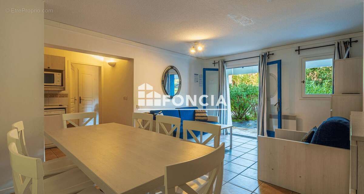 PRAMOUSQUIER - Appartement 3 pièces + cabine (6/8 personnes) - Piscine et accès plage - photo 3