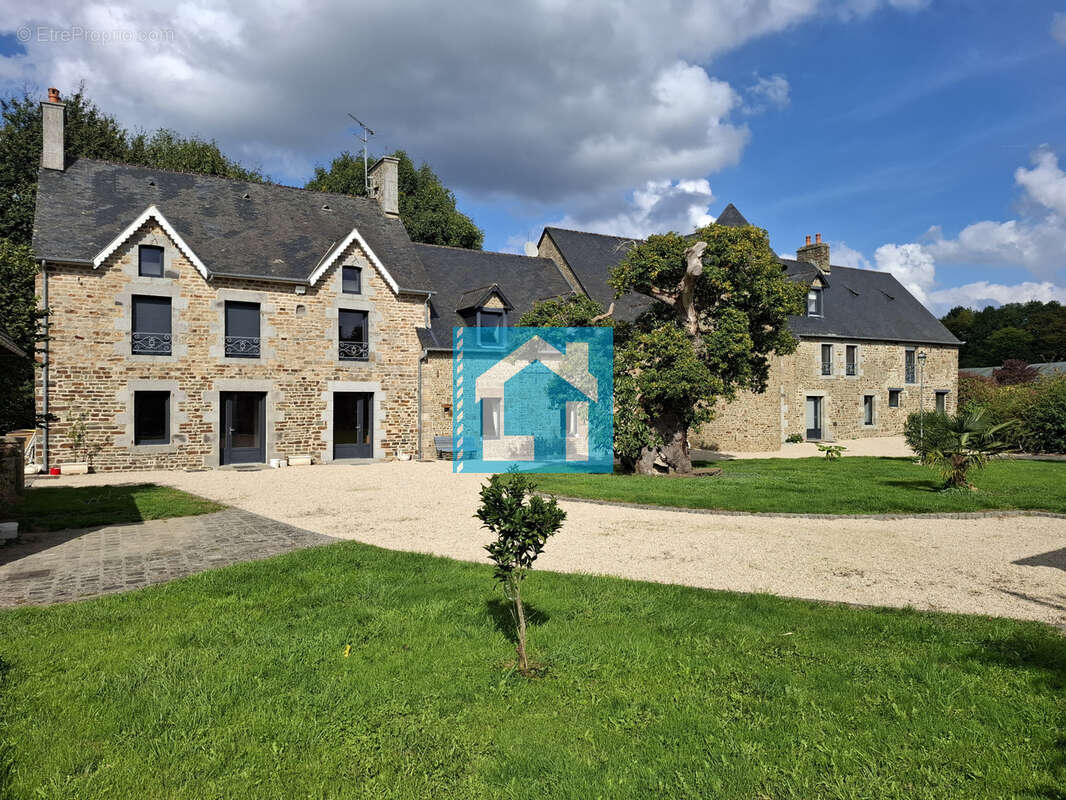 Maison à SAINT-AUBIN-DES-PREAUX