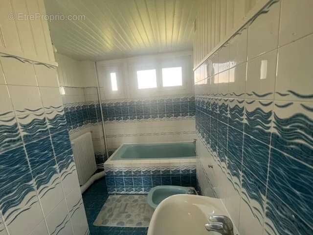 Appartement à SARTROUVILLE