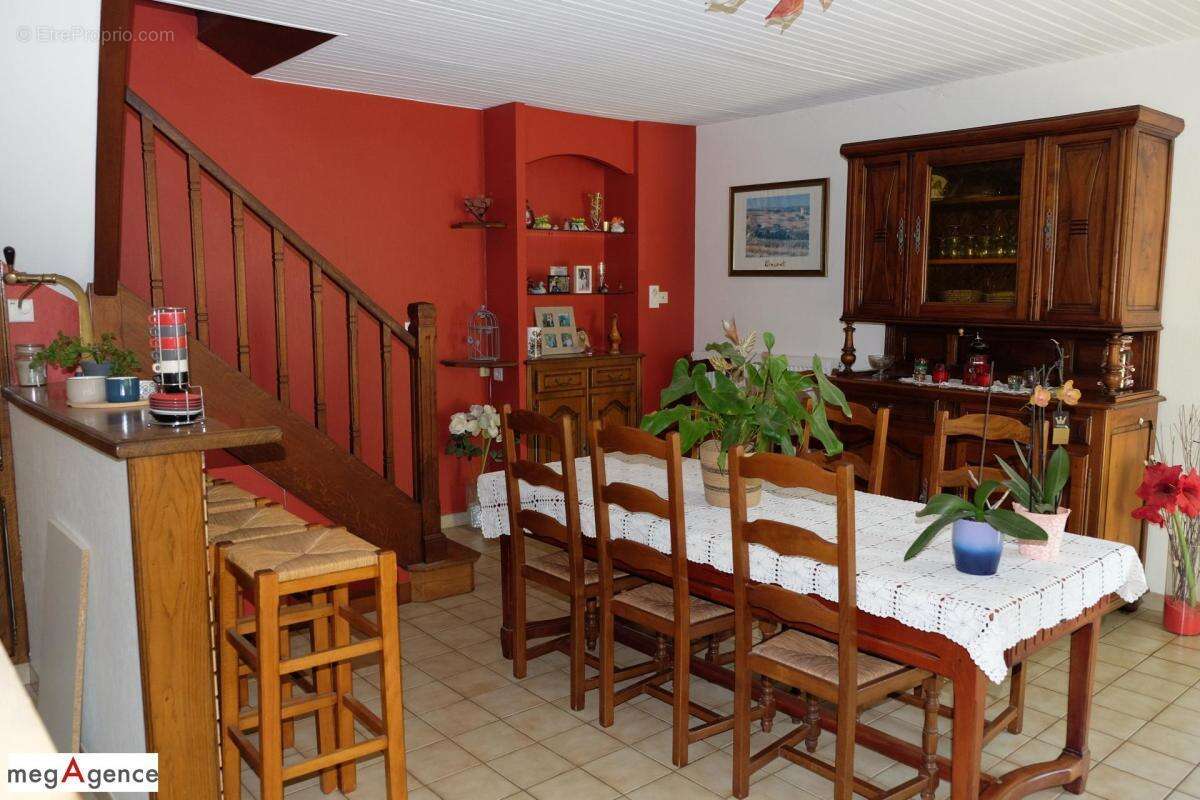 Corps de ferme en pierre entre Brive et Tulle - photo 13