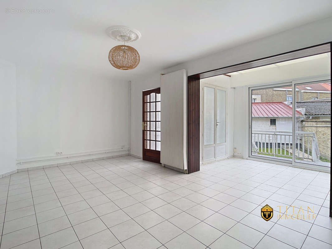 Maison à COUDEKERQUE-BRANCHE