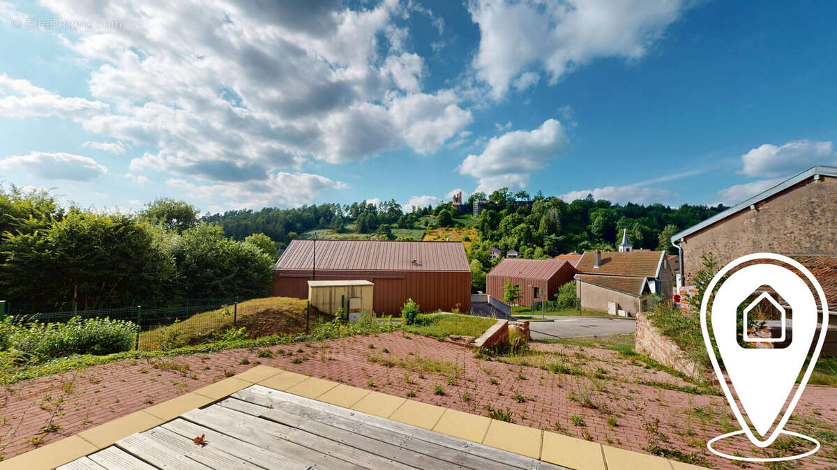 Maison à PIERRE-PERCEE