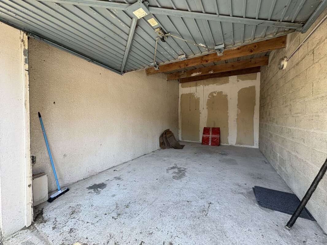 Appartement à MENNECY