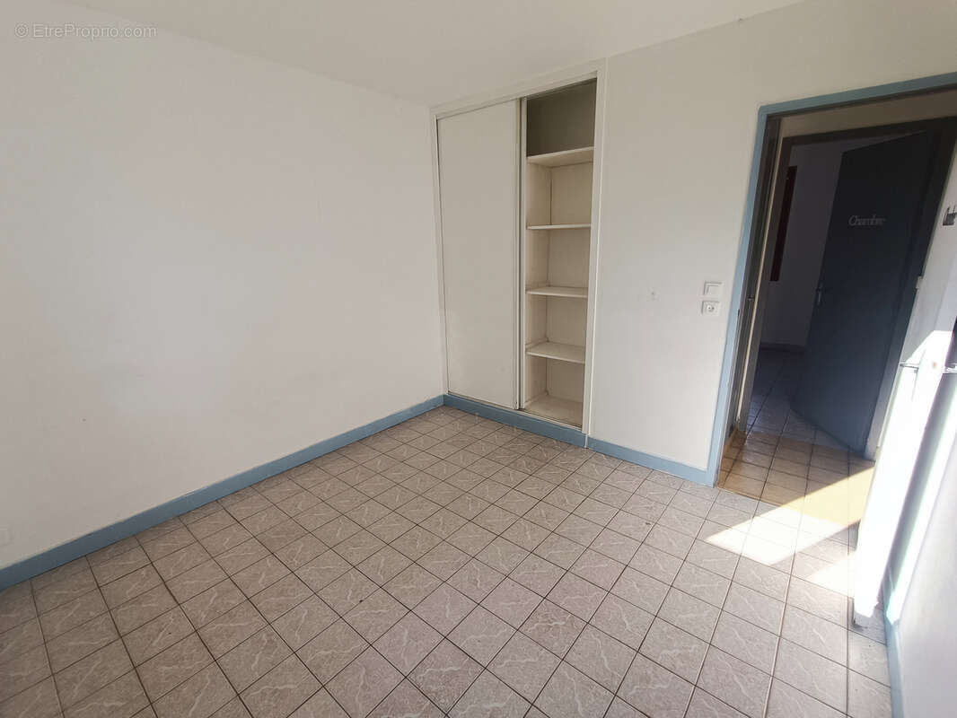 Maison à CHARENTONNAY