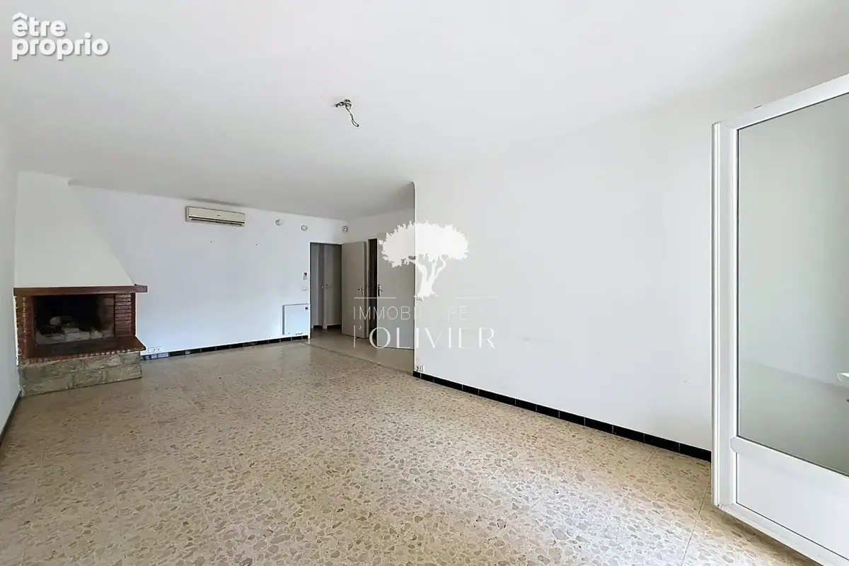 Maison 4 pièces 300 m² à vendre à Apt (84400) - photo 9