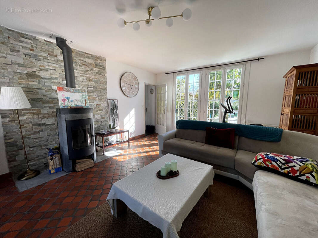 Maison à BASSE-GOULAINE