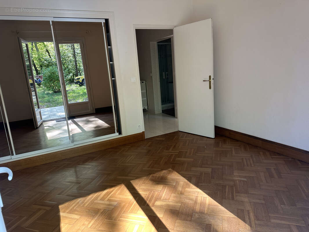 Maison à SAINT-BRICE