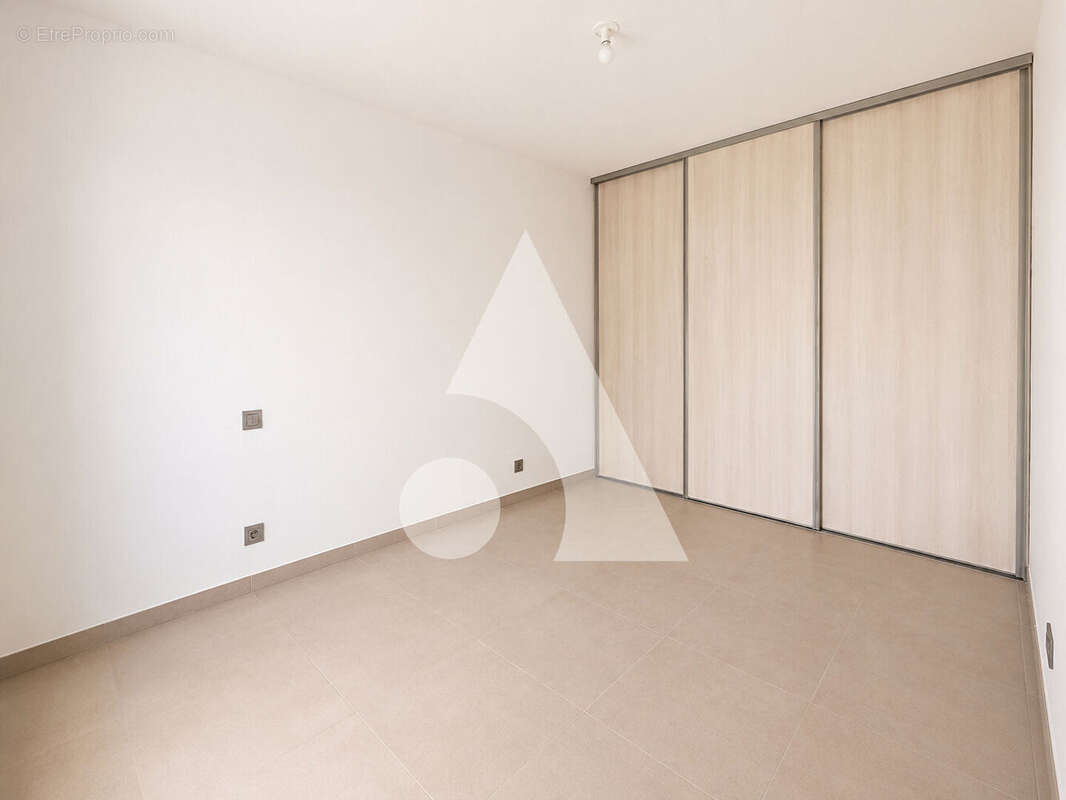 MONTPELLIER OVALIE- Appartement 3 pièces 66 m² avec terrasse et parking - photo 7