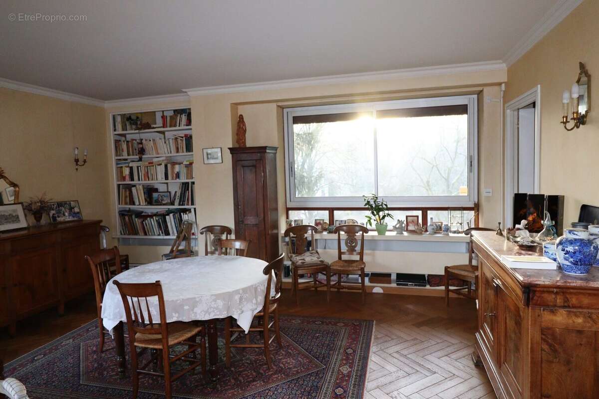 Appartement à LOUVECIENNES