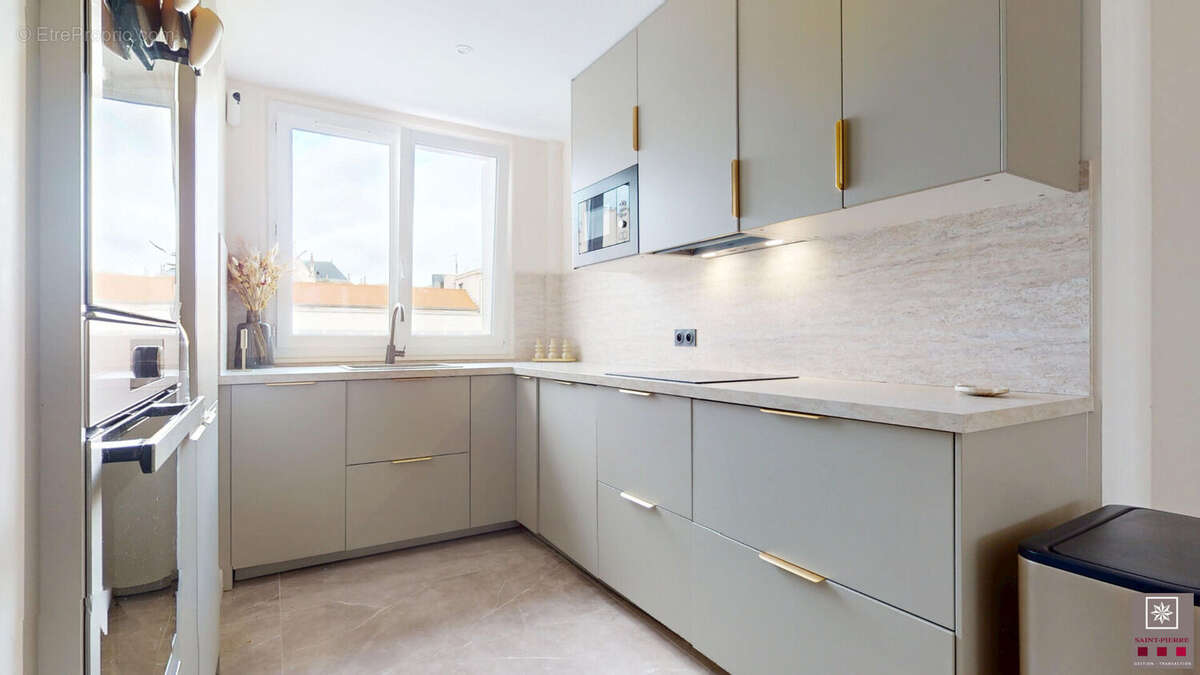 Appartement à LYON-6E