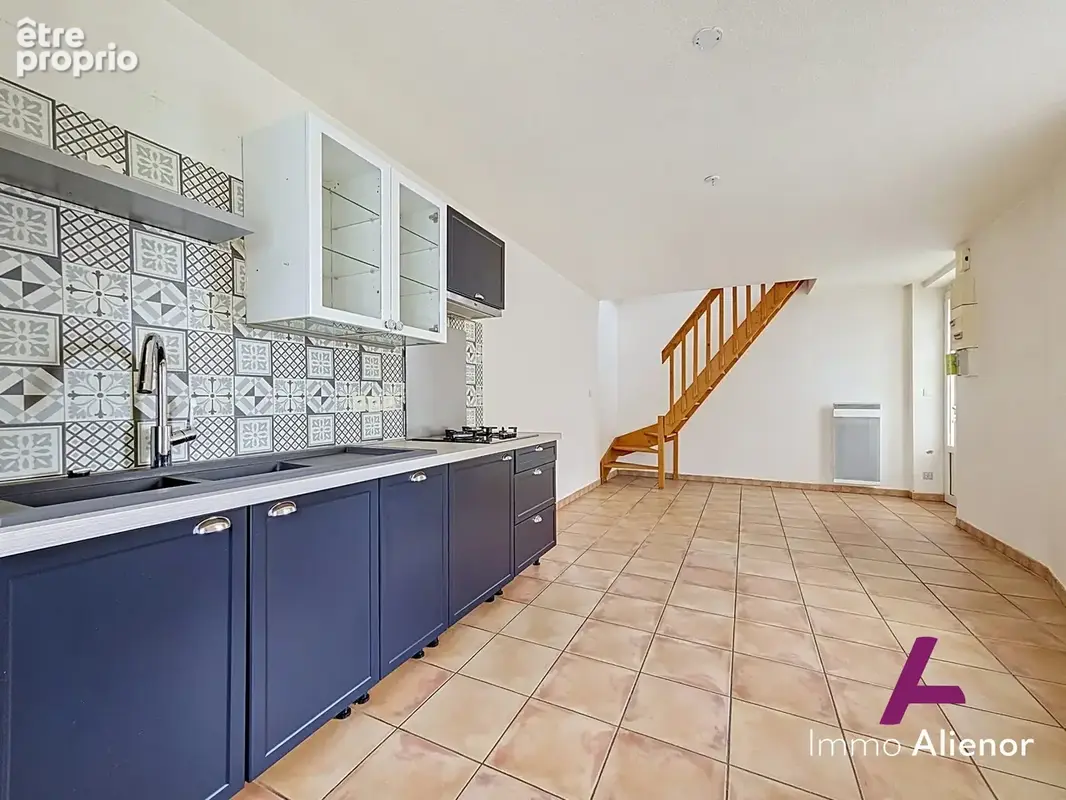 Appartement 2 pièces 38 m² à vendre à Le Barp (33114) - photo 2