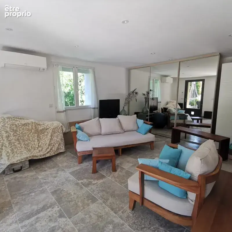 Maison de 132 m² avec jardin - photo 11