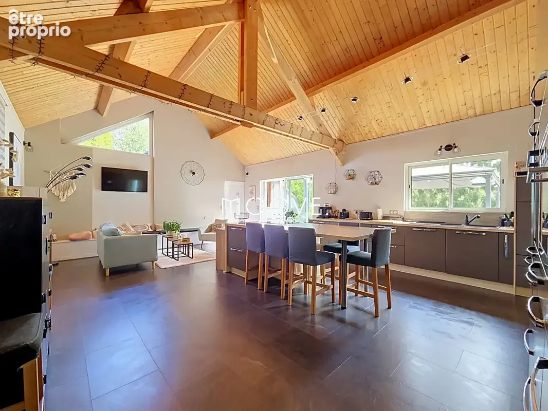 La saussaye ? belle maison familiale de 233 m² sur 1 641 m² de terrain - photo 2