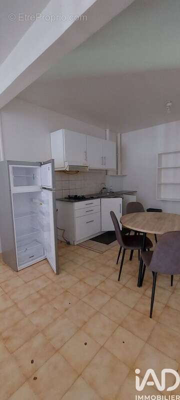 Appartement 529 m² à Les Abymes  - photo 7
