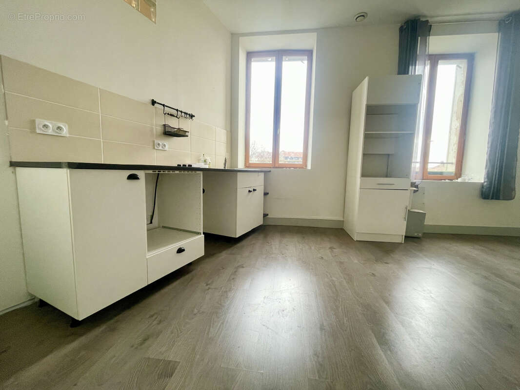 Appartement à CLERMONT-L&#039;HERAULT