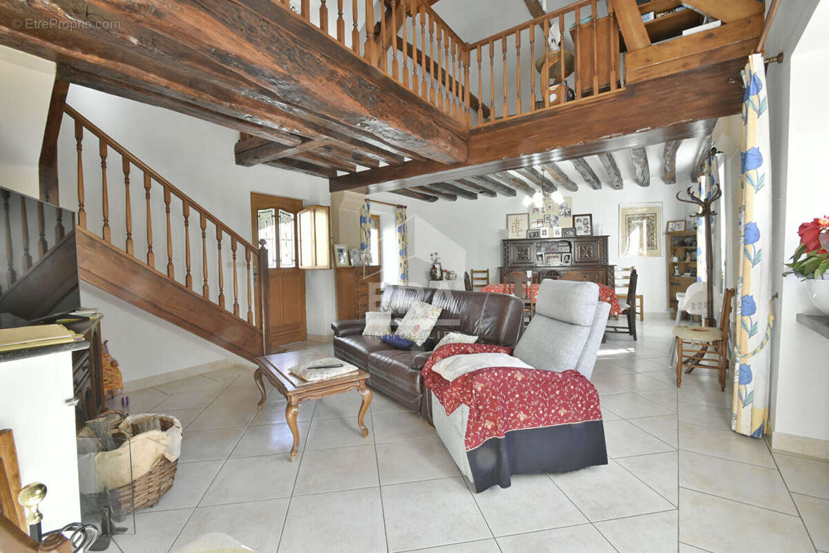 Maison à JOUARS-PONTCHARTRAIN