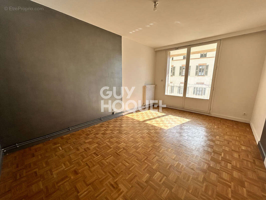 Appartement à LYON-4E