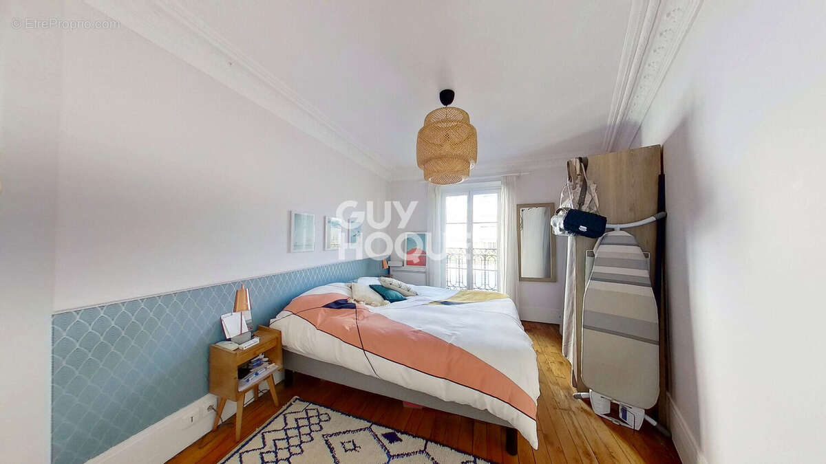Appartement à PARIS-15E