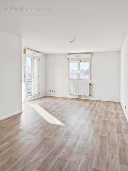 Appartement 91 m² à Valdoie  - photo 2