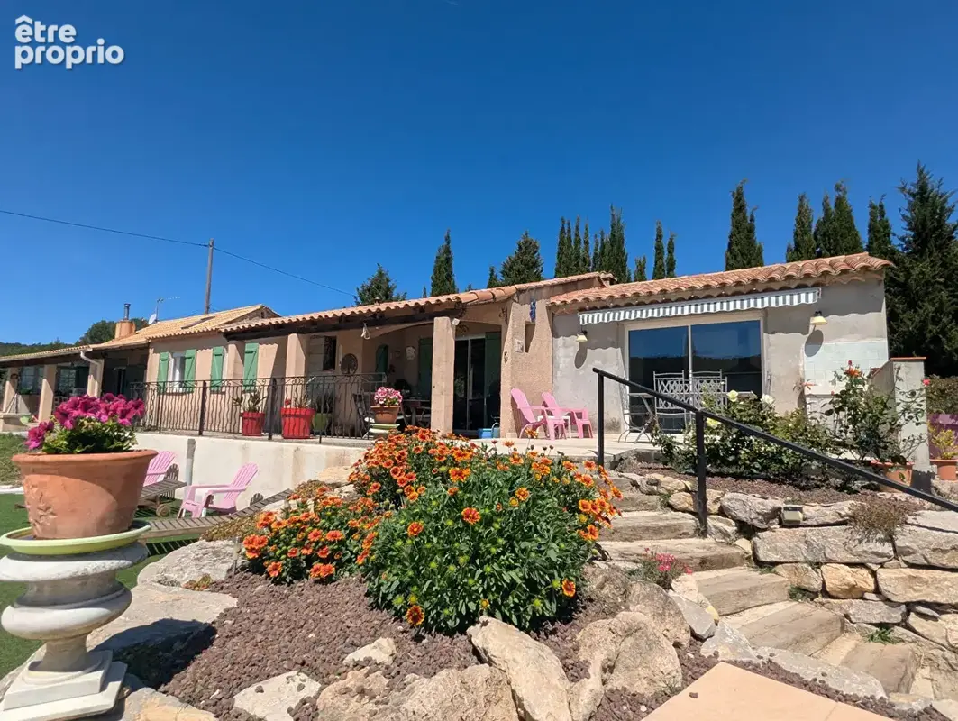 SALERNES, maison de plain-pied avec dépendance, piscine, 4 garages sur 2.945 m² de terrain - photo 5