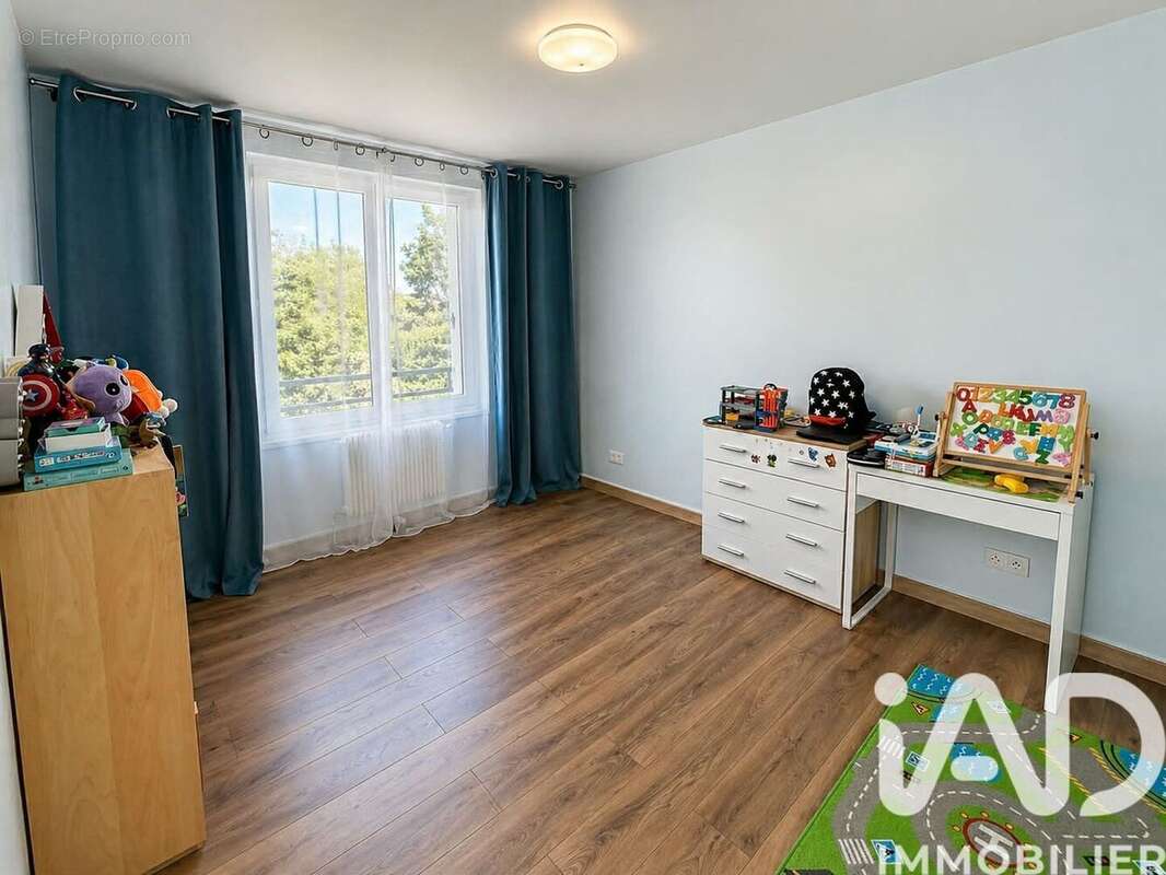 Photo 4 - Appartement à CORBEIL-ESSONNES