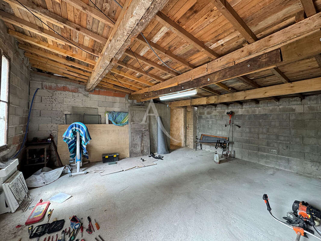Técou . Maison de +/- 150 m² - photo 9