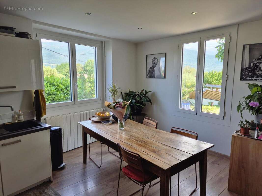 Maison à LE TOUVET