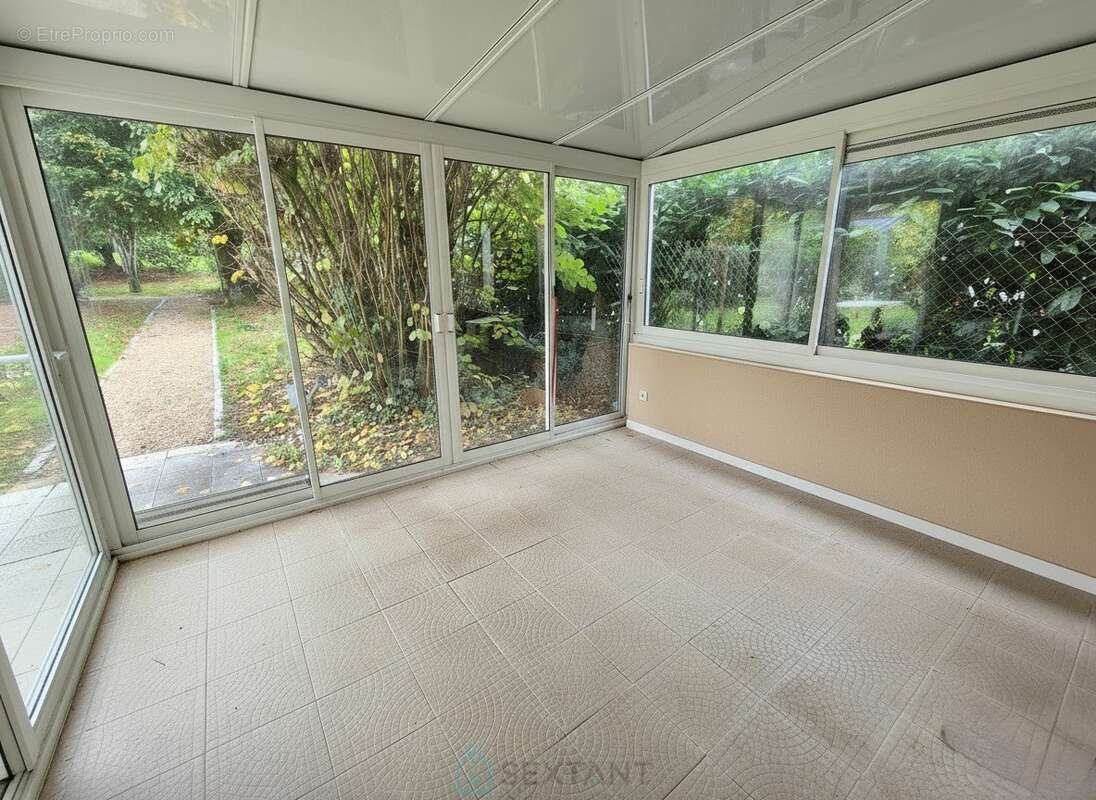 Maison à ROCHECORBON