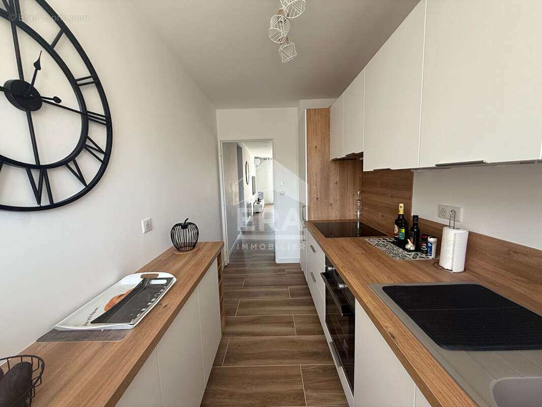 Appartement 64m² à martigues - photo 7